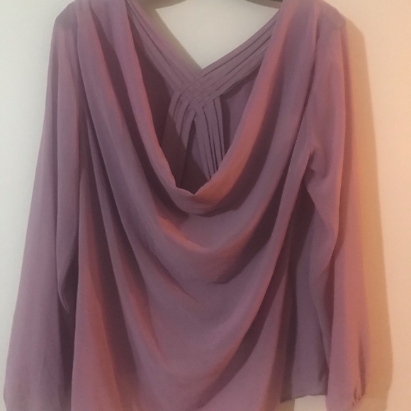 Lost April Top - Picture 2 of 4